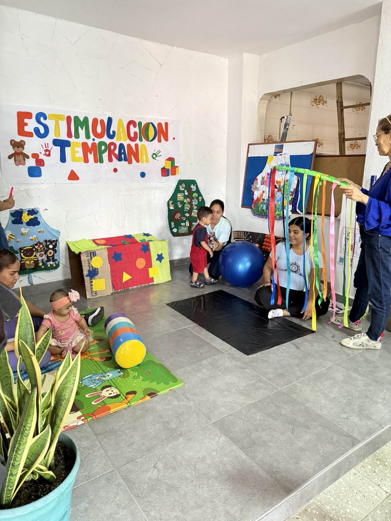 Atención integral a la primera infancia en CEINSA